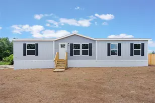 4720 Oak St, Fruitland Park, FL 34731 - Photo 1