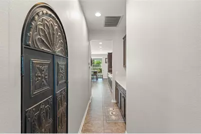 10720 Breaking Rocks Drive, Tampa, FL 33647 - Photo 12