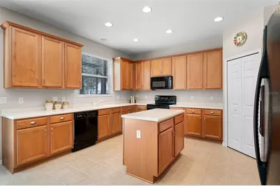 9631 Renwick Court, Orlando, FL 32832 - Photo 12