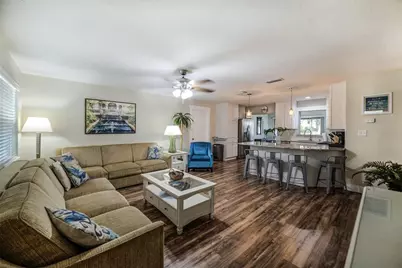 2472 Whitman Street, Clearwater, FL 33765 - Photo 2