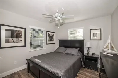 2472 Whitman Street, Clearwater, FL 33765 - Photo 10