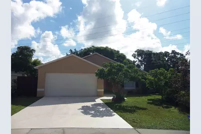 1021 Golfside Court, Kissimmee, FL 34741 - Photo 2