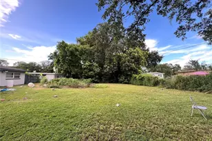 223 Hope Cir, Orlando, FL 32811 - Photo 10