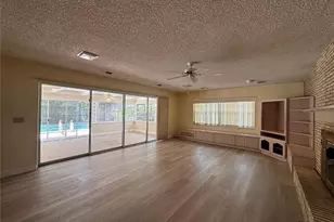 5627 Oakland Dr, Tampa, FL 33617 - Photo 24