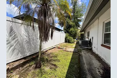 5627 Oakland Drive, Tampa, FL 33617 - Photo 64