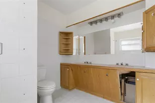 5627 Oakland Dr, Tampa, FL 33617 - Photo 24