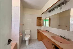 5627 Oakland Dr, Tampa, FL 33617 - Photo 38