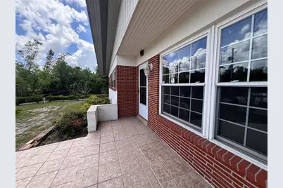 5627 Oakland Drive, Tampa, FL 33617 - Photo 10