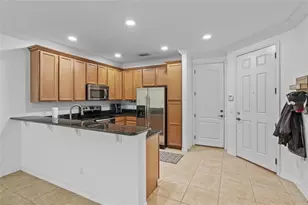 1825 Garden Sage Dr, Oviedo, FL 32765 - Photo 4