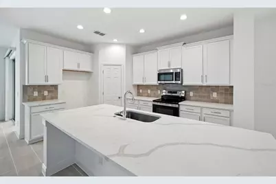 7962 Syracuse Drive, Clermont, FL 34714 - Photo 4