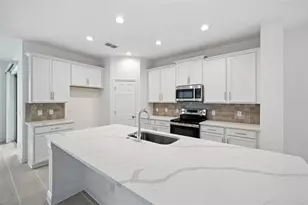 7962 Syracuse Dr, Clermont, FL 34714 - Photo 4