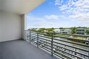 1709 N Tamiami Trl, Sarasota, FL 34234 - Photo 10