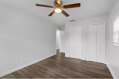 203 E Lakeview Avenue, Eustis, FL 32726 - Photo 16