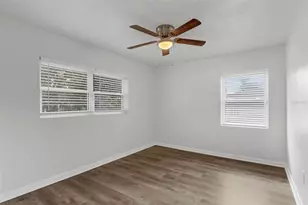 203 E Lakeview Ave, Eustis, FL 32726 - Photo 16