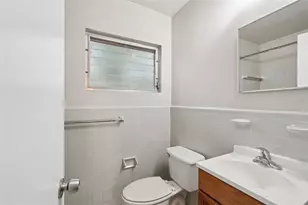 518 NW 36th Ter, Gainesville, FL 32607 - Photo 18