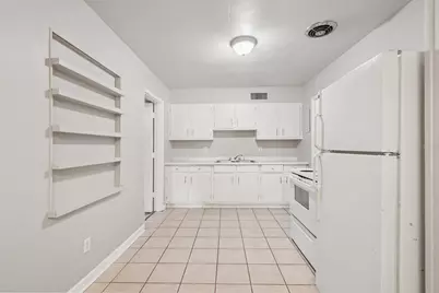 518 NW 36th Terrace, Gainesville, FL 32607 - Photo 8