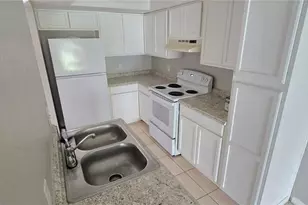 720 W Columbia Ave, Kissimmee, FL 34741 - Photo 6