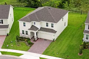 7986 Syracuse Dr, Clermont, FL 34714 - Photo 2