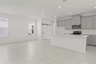 2042 Education St, Saint Cloud, FL 34771 - Photo 10