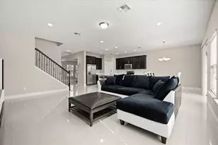 813 Marsh Reed Dr, Winter Garden, FL 34787 - Photo 4