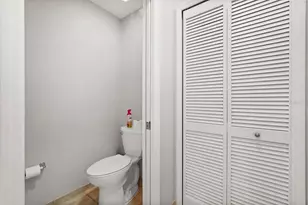 8101 Resort Village Dr, Orlando, FL 32821 - Photo 38