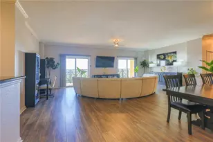 8101 Resort Village Dr, Orlando, FL 32821 - Photo 12