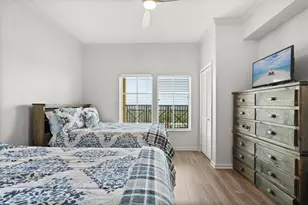 8101 Resort Village Dr, Orlando, FL 32821 - Photo 42