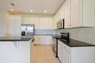 10653 Belfry Cir, Orlando, FL 32832 - Photo 8