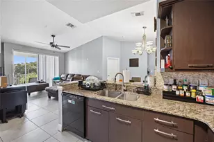 8816 Dunes Ct, Kissimmee, FL 34747 - Photo 10