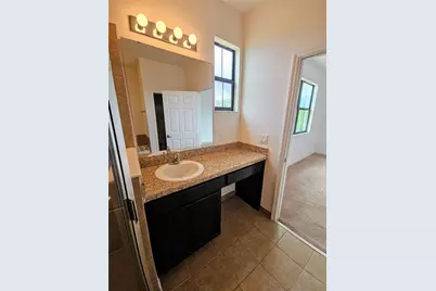 1899 Portofino Meadows Boulevard, Orlando, FL 32824 - Photo 32