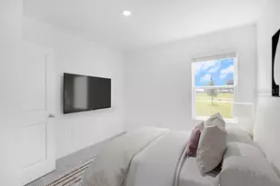 313 Cornerstone Dr, Groveland, FL 34736 - Photo 16