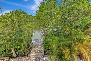 217 Marina Dr, Hutchinson Island, FL 34949 - Photo 28