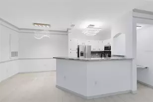 3280 Soho St, Orlando, FL 32835 - Photo 8