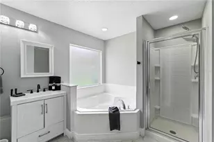 255 Cordova Ave, Davenport, FL 33897 - Photo 16