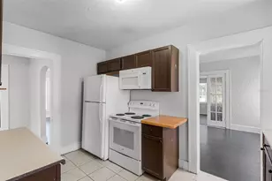 25 E Pinecrest Ave, Eustis, FL 32726 - Photo 14