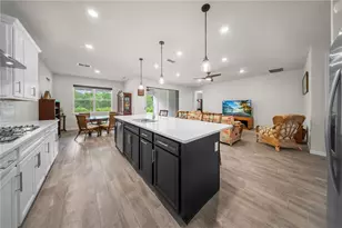 2698 River Creek Ln, Saint Cloud, FL 34771 - Photo 8