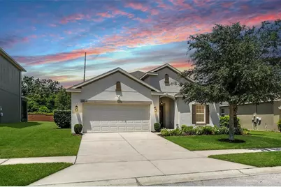 2718 Limerick Circle, Grand Island, FL 32735 - Photo 1