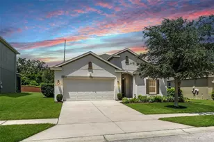 2718 Limerick Cir, Grand Island, FL 32735 - Photo 1