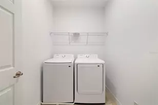 490 Winsome Aly, Groveland, FL 34736 - Photo 10