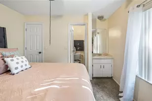 1073 Woodman Way, Orlando, FL 32818 - Photo 10