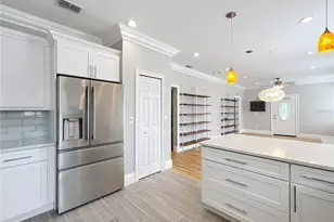 731 Guernsey St, Orlando, FL 32804 - Photo 10