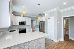 731 Guernsey St, Orlando, FL 32804 - Photo 14