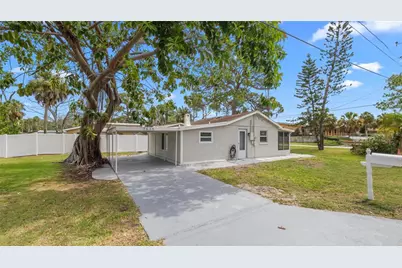 7635 Pier Road, Port Richey, FL 34668 - Photo 12