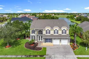 2460 The Oaks Blvd, Kissimmee, FL 34746 - Photo 2