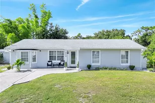 4754 Lake Shore Dr, Saint Cloud, FL 34772 - Photo 2