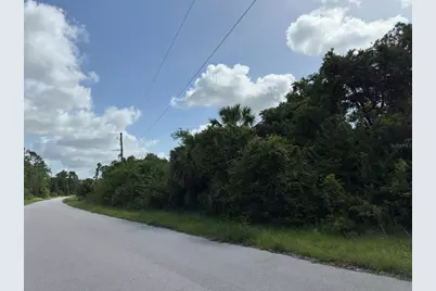 Barcelona Drive, North Port, FL 34288 - Photo 2