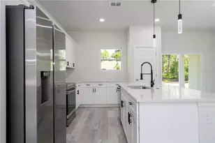 2011 W Tacoma Dr, Citrus Springs, FL 34434 - Photo 18