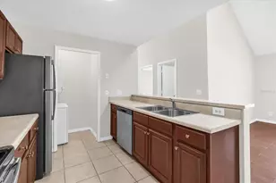 6040 Westgate Dr, Orlando, FL 32835 - Photo 6