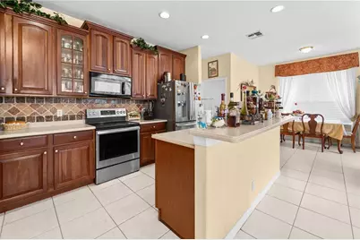 417 Kehoe Boulevard, Orlando, FL 32825 - Photo 8