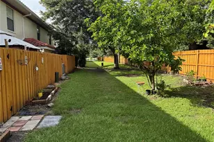 1709 Shady Ridge Ct, Orlando, FL 32807 - Photo 16